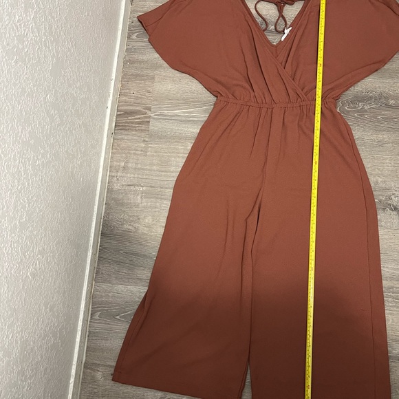 June & Hudson Womens Jumpsuit Brown Tie Back Surplice Neck Elastic Waist - Picture 8 of 9